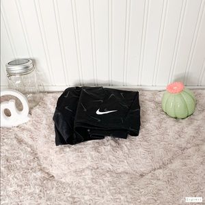 Women’s Nike shorts NWT